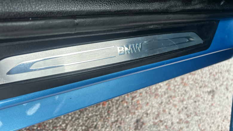 BMW 1 Series 118i [1.5] Sport 5dr [Nav/Servotronic] Petrol Hatchback